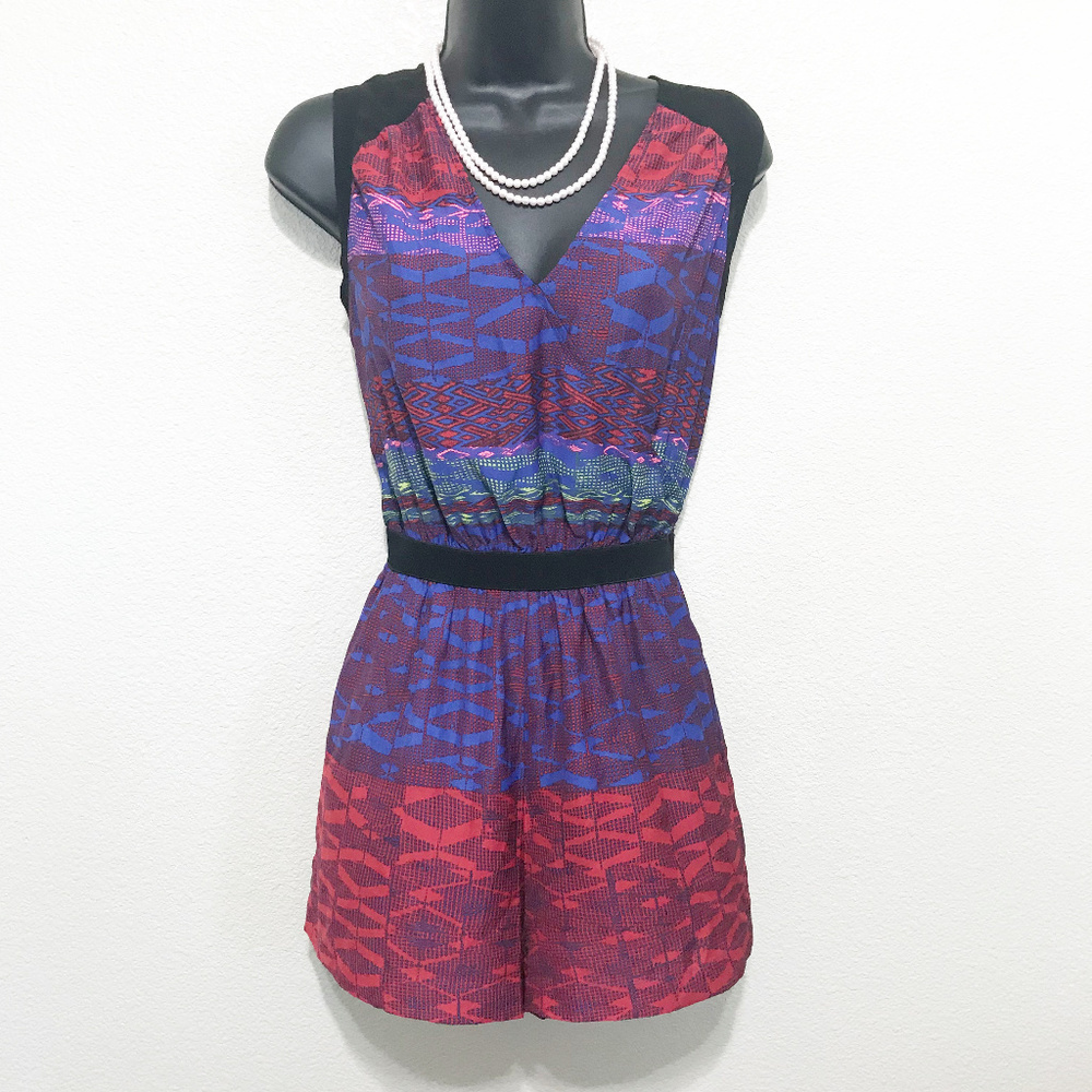Silence + Noise Woman Sleeveless Chiffon Romper Dress Size S